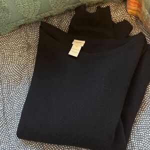 Black boatneck cashmere sweater